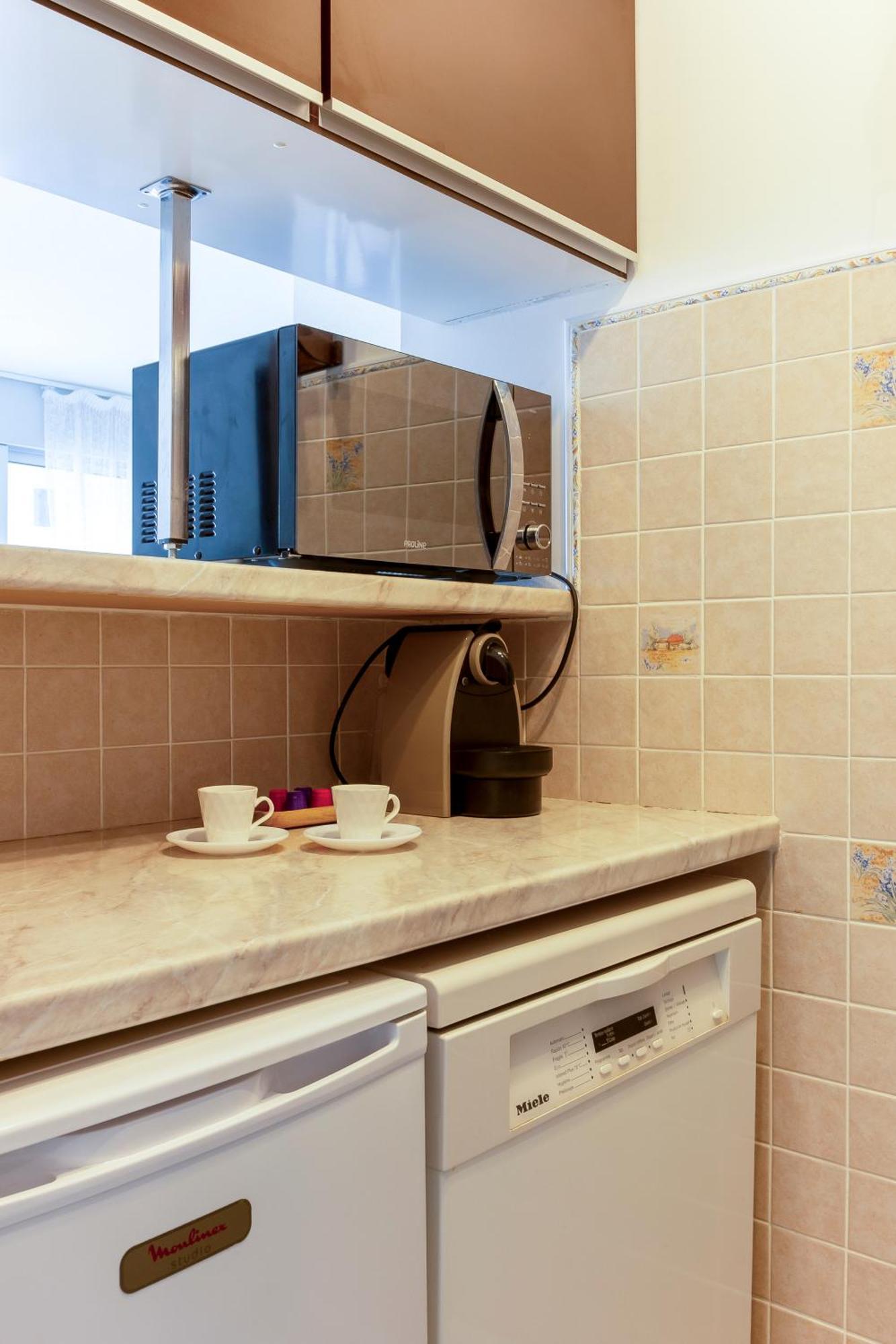 Chez Edouard 362 - Superbe Appartement En Premiere Ligne De La Plage La Grande-Motte Eksteriør bilde